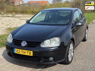 Volkswagen Golf 2.0 FSI Comfortline 3-Drs ECC LMV 17" Leder Sportstoelen Cruisecontrol Audio/CD Dealeronderhoud Nieuwe Apk!