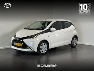 Toyota Aygo 1.0 VVT-i x-play | Airco | Camera |