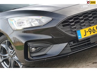 Ford Focus Wagon 1.0 EcoBoost ST Line Business | Panther black | Winterpack/LaneAssist/Cruise/LMV