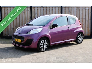 Peugeot 107 1.0 Access Accent Airco
