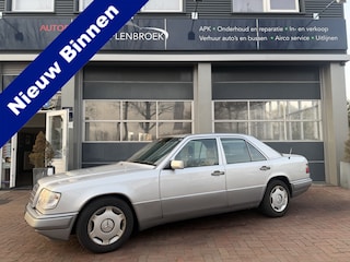 Mercedes-Benz E-klasse 200 Bj 1994 Automaat,Trekhaak,Airco,Cruise Àpk 08-2027