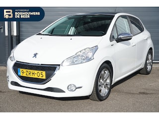 Peugeot 208 1.2 PureTech Style Pack Plus | Navigatie | Panoramadak | Bluetooth | Climat Control