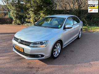 Volkswagen Jetta 1.2 TSI Comfort Executive Line / Navi / Airco / NAP / PDC / Apk