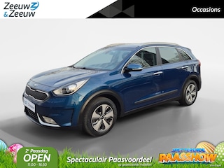 Kia Niro 1.6 GDi First Edition | Cruise Control | Climate Control | Navigatie | Camera | Parkeersensoren Achter | Half Lederen Bekleding |