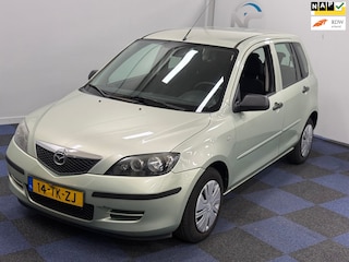 Mazda 2 1.4 Touring / RIJDT SCHAKELT GOED / AIRCO / NETTE AUTO