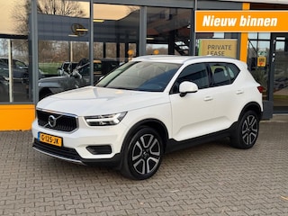 Volvo XC40 1.5 T3 Momentum Pro - camera - navi - elec achterklep