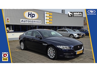 Jaguar XE 2.0 Prestige