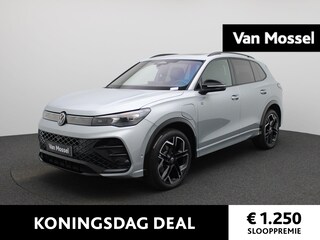 Volkswagen Tiguan 1.5 eHybrid R-Line Edition 272 PK| Panoramadak | Trekhaak | Lederen Stoelen Met Geheugen | Stoelventilatie | Stoelverwarming Voor & Achter | Harman Kardon Audio | 360 Camera