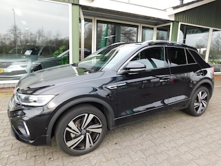 Volkswagen T-Roc 1.5TSI 150PK DSG R-LINE!! NL AUTO!! All-in Prijs!
