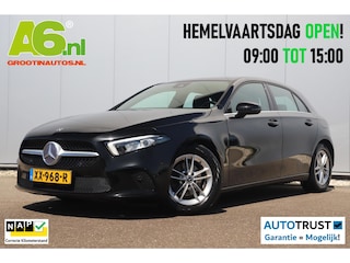 Mercedes-Benz A-klasse 180 d Business Solution Limited Automaat Half Leder Widescreen Navigatie Achteruitrijcamera Full LED Rijstrooksensor