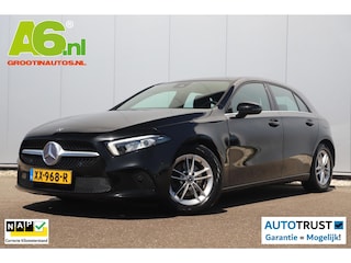 Mercedes-Benz A-klasse 180 d Business Solution Limited Automaat Half Leder Widescreen Navigatie Achteruitrijcamera Full LED Rijstrooksensor