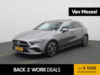Mercedes-Benz A-klasse 180 Business Line | Automaat | Panorama dak | Leder | DAB | Navigatie | Bluetooth | Camera | Stoel verwarming | Cruise Control | Lichtmetalen Velgen |