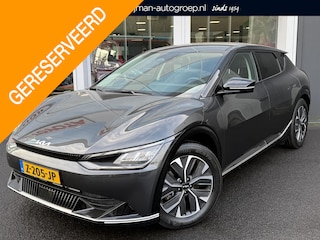 Kia EV6 Plus 77.4 kWh Trekhaak 13-polig, stoel ventilatie, stuur- & stoelverwarming, achterbank verwarmd, parkeersensoren, adaptieve cruise control, navigatie Apple CarPlay/Android Auto