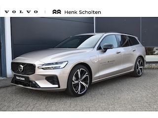 Volvo V60 2.0 T8 Plug-in hybrid AWD Ultra Dark Panorama/schuifdak | 360 camera | Extra getint glas achter | Elektrische stoelen met geheugen functie | Elektrische achterklep | BLIS