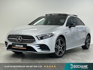 Mercedes-Benz A-klasse 250 e Business Solution AMG Limited | Panoramadak | Camera | Burmester | Elek. stoelen |