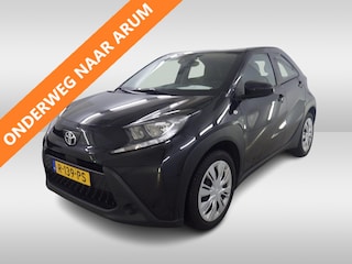 Toyota Aygo 1.0 VVT-i MT Play CAMERA | BT-TEL | AIRCO