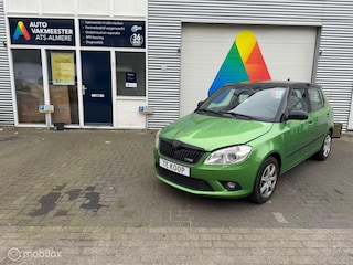 Skoda Fabia 1.4 TSI RS lees beschrijving!