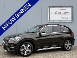 BMW X1 sDrive18i High Executive Automaat Navigatie/Trekhaak/LED.