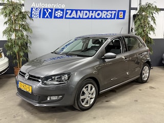 Volkswagen Polo 1.4-16V Comfortline // Autom. // Cruise // Airco // LM velgen
