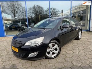 Opel Astra 1.6 Edition Navi - LMV - Cruise Ctrl.