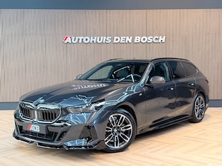 BMW 5-serie Touring 520i M Sport Pro - Pano - HK - Memory