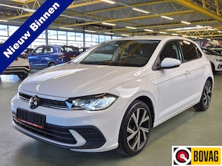 Volkswagen Polo 1.0 MPI -80pk- Move | 17" Bergamo Velgen | LED | Climate Control | Stoelverwarming | Parkeersensoren | Rijklaarprijs incl. 1 jaar Bovag garantie