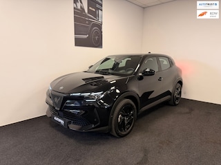 Alfa Romeo Junior 1.2 Turbo Hybrid Ibrida