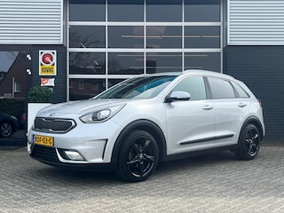 Kia Niro 1.6 DynamicLine, Automaat, CarPlay, Camera, Navi, Trekhaak, JBL