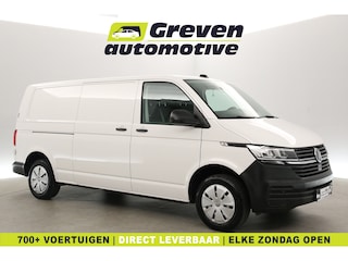 Volkswagen Transporter 2.0 TDI L2H1 150PK | Aut. | Airco | Cruise | Carplay | 3 Zits | Parkeersens. | Trekhaak