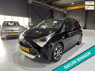 Toyota Aygo 1.0 VVT-i x Dealer onderhouden | CarPlay | Camera