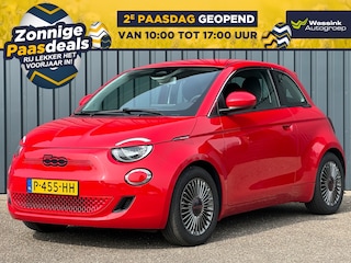 Fiat 500 42kWh 118pk Aut Red I Navigatie I 16"LM I Cruise Control I