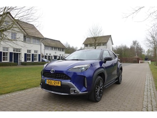 Toyota Yaris Cross 1.5 Hybrid Adventure AWD | CarPlay | Elektr. klep | Camera | PDC | ACC | HUD | Navi |
