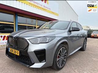 BMW iX2 XDrive30 67 kWh MET FABRIEKS GARANTIE