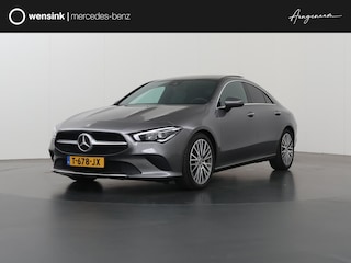 Mercedes-Benz CLA 180 Luxury Line | Panoramadak | Trekhaak | Digitaal display | Stoelverwarming |