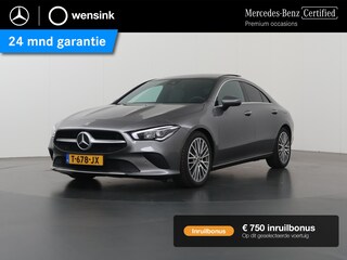 Mercedes-Benz CLA 180 Luxury Line | Panoramadak | Trekhaak | Digitaal display | Stoelverwarming |