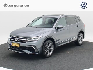 Volkswagen Tiguan 1.5 TSi 150 Pk Automaat R-Line Business+ 7 Pers | Panorama Dak | Stoel/Stuur Verwarming | Camera | Adaptive Cruise | Full LED | 19 Inch 84.135 Km !!