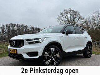 Volvo XC40 1.5 T4 Recharge R-Design Automaat / Panoramadak / Leder-Alcantara / Camera / Navi / 19" Velgen / Clima / PDC / Cruise /