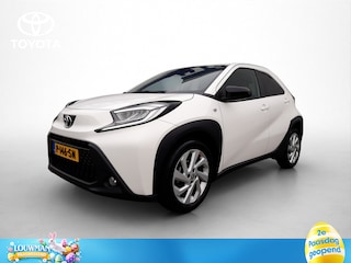 Toyota Aygo 1.0 VVT-i S-CVT first | Automaat | CarPlay/Android Auto | Camera | Trekhaak |