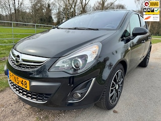 Opel Corsa 1.4-16V Cosmo top onderhouden