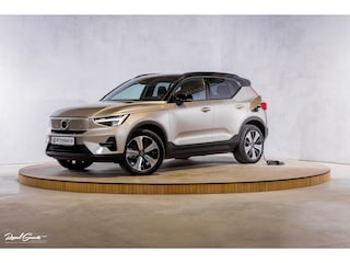 Volvo XC40 Recharge Plus 70 kWh | Zwenkbare trekhaak | Adaptieve cruise | Blis | 19 Inch | Full Led |