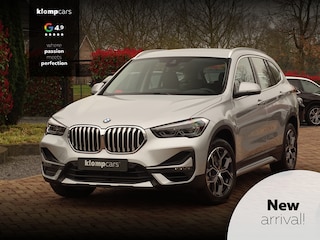 BMW X1 xDrive20i | 4x4 | Carplay | HUD | Trekhk | Camera | 1e Eig. | Ad.Cruise | Dealeronderhouden!