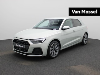 Audi A1 Sportback 30 TFSI Advanced edition l Adaptive cruise control l Climate control l Stoelverwarming l Navigatie l Climate control l LED-koplampen l Audi sound system l Privacy glas l Optiekpakket zwart plus l Lichtmetalen wielen l Apple Carplay / Android Auto