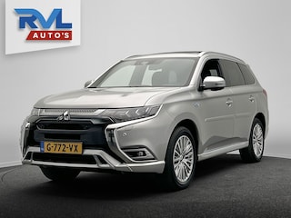 Mitsubishi Outlander 2.4 PHEV Instyle | Origineel NL| Pano/Dak | Keyless | Adaptieve Cruise | Trekhaak | Stuur/Stoelverwarming |