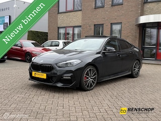 BMW 220i M Sport Panodak Kuipstoelen Harman Kardon Virtaul Navi Carplay Camera