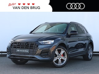 Audi Q5 50 TFSI e S edition | Verwarmbaar voorruit | Leder | Rode stiksels | Trekhaak | HUD | Elektr. vers. voorstoelen + memory | Keyless | Sfeerverlichting | Stoelverw. v+a |