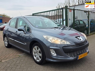Peugeot 308 1.6 VTi Millesim 200 airco cruis control parkeer sensor navigatie trekhaak elektrische ramen cv op afs