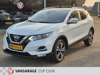 Nissan Qashqai 1.2 N-Connecta Navigatie /Panoramadak / Cruisecontrol/ Airco/4 Seizoenenbanden
