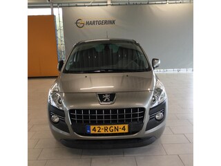 Peugeot 3008 1.6 16V THP 156PK ST | panoramadak | navigatie| trekhaak|