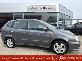Nissan Almera Tino 1.8 Tekna, leder/alcantara, climatronic, cruisecontrol, leder/alcantara, trekhaak, navigatie, achteruitrijcamera, top onderhouden !!