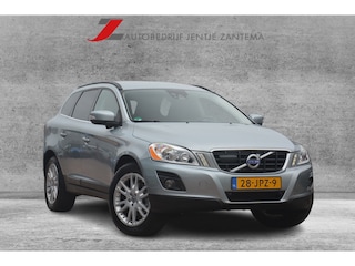 Volvo XC60 2.4D AWD Momentum | Navigatie | Leer | Cruise | Radio | Bluetooth | LED | NL Auto!! | 5 cilinder 4x4 Nederlandse auto 2.4 D onderhoudshistorie aanwezig riem vv bij 117960